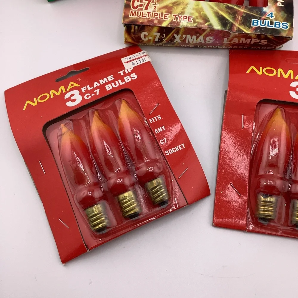 Lot New Vtg Christmas Light Bulbs Noma Flame Tip and Cool Lamps Timco C-7.5